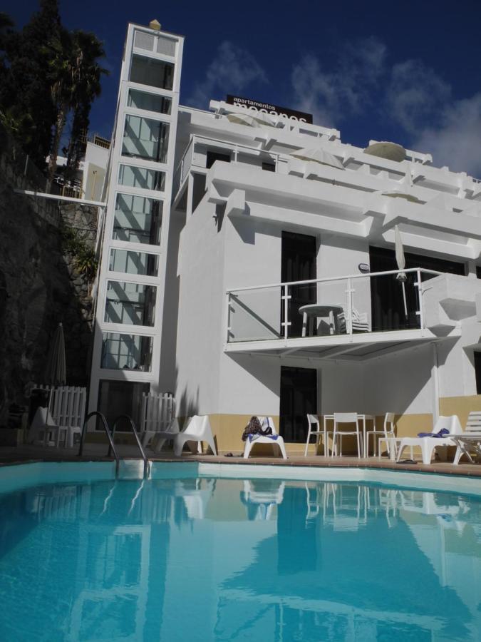 Apartamentos Los Mocanes Puerto Rico  Exterior photo
